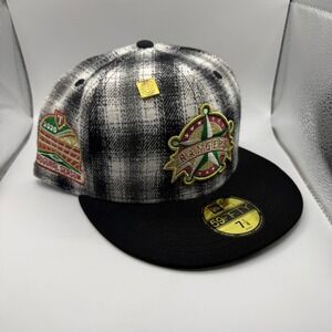 New Era Texas Rangers Holiday Plaid 2020 Inaugural Metallic 59FIFTY Hat 7 1/8